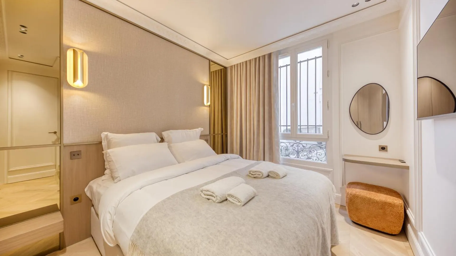 Prestige L 3ch L 2sdb L Clim L Louvre Apartment Paris